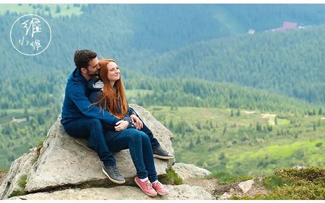 马伊琍放下文章，张欣成就了潘石屹，婚姻是一场博弈