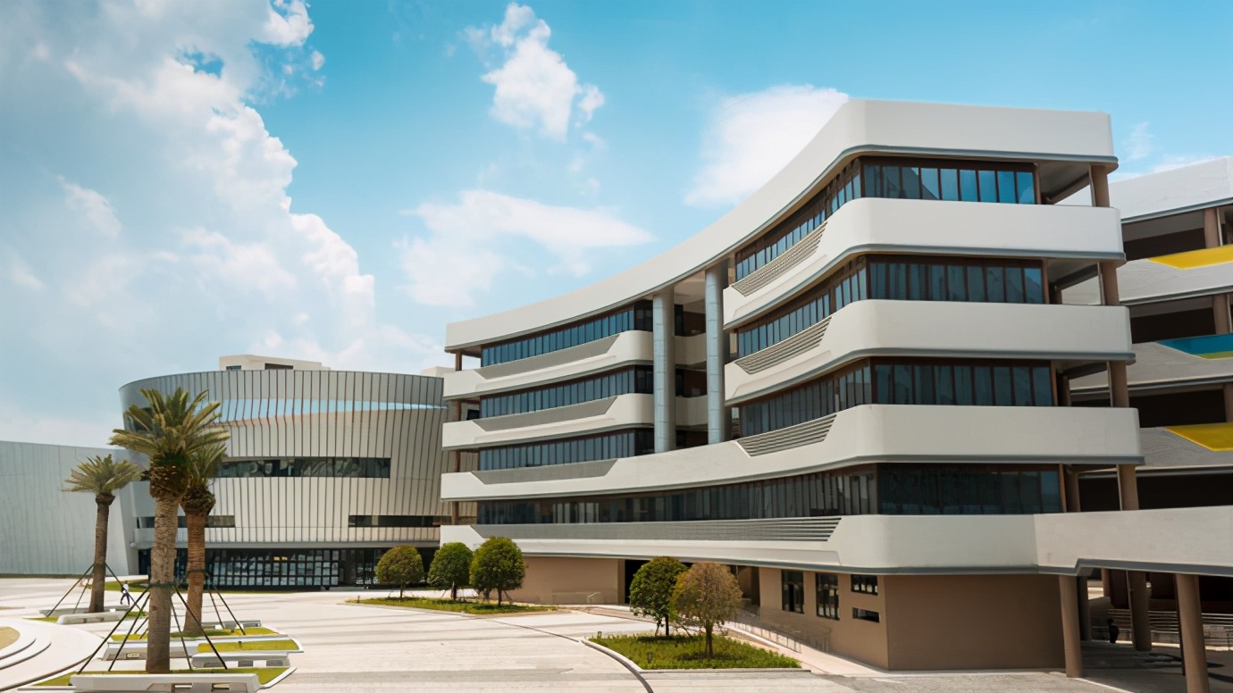 惠安亮亮中学属于什么性质的学校,惠安亮亮中学开学了吗