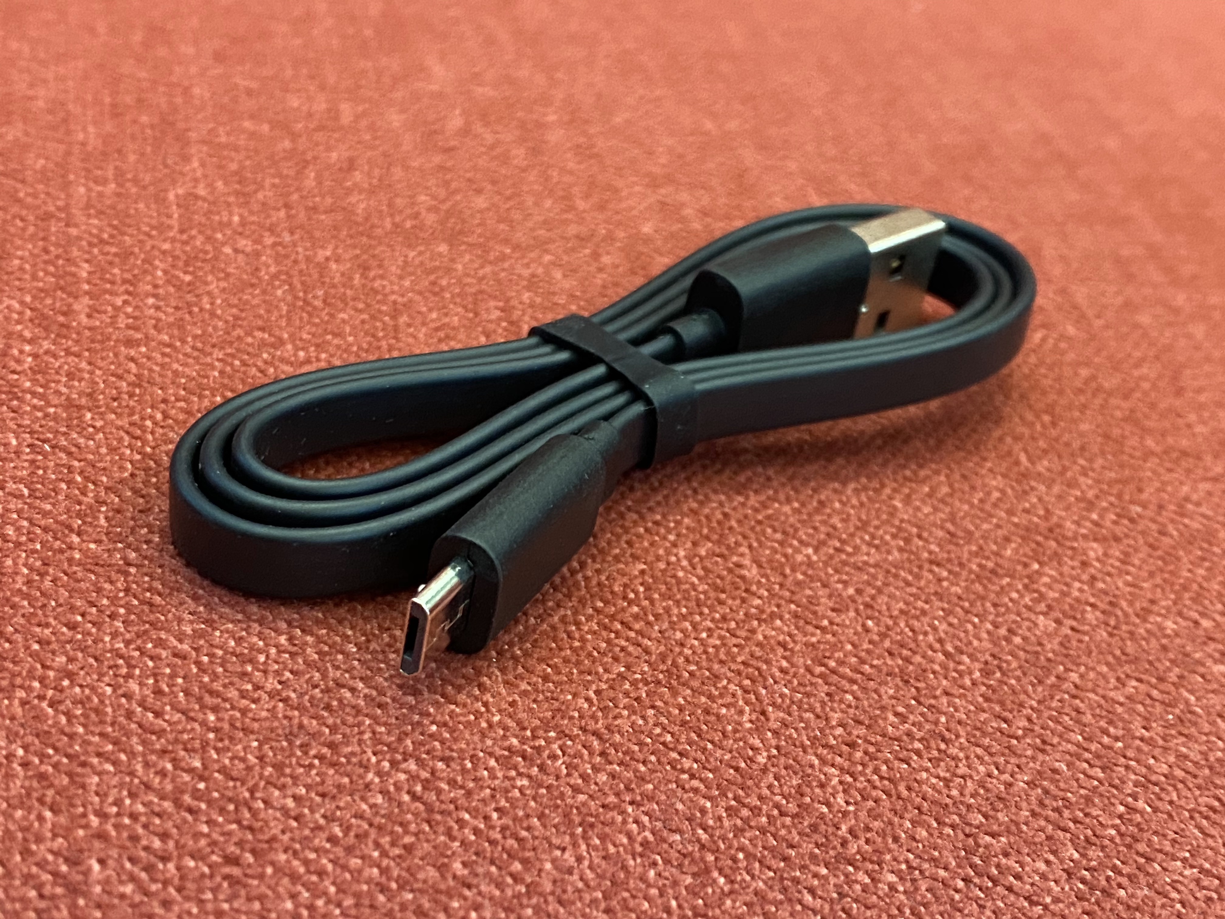 吃鸡神器飞智黄蜂测评,飞智黄蜂单手游戏手柄吃鸡神器