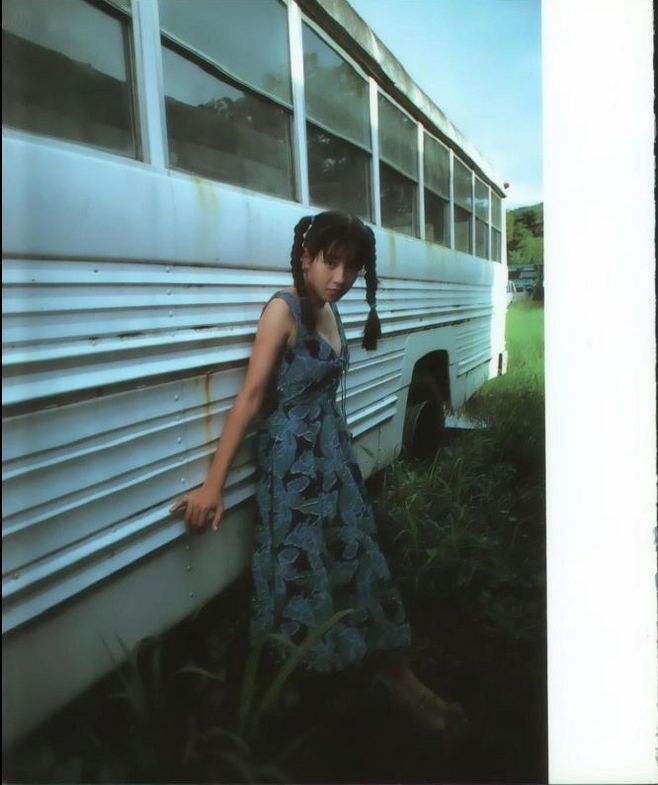 美女日推写真之日本小姐姐比美