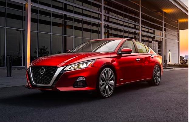 2020款日产天籁动力参数调整,日产天籁2022新款驾驶感受