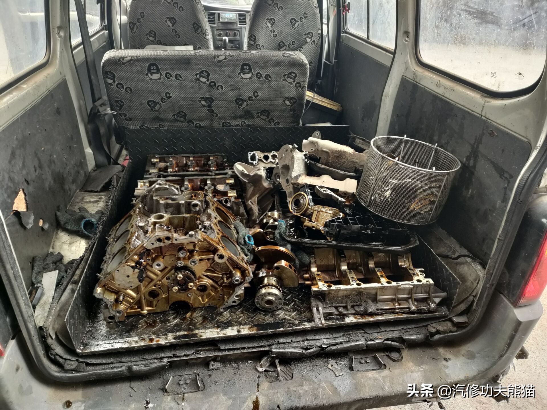 08款奥迪a6l手动挡2.0t烧机油么,09款奥迪a6l2.4烧机油怎么解决