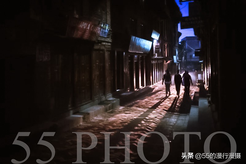 向夜间摄影鼻祖布拉塞致敬！夜色中的游荡和定格，大师行你也行