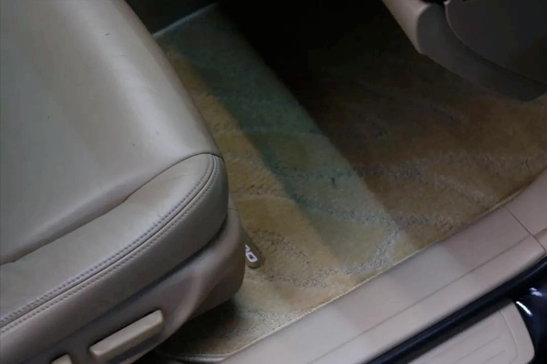 怪兽翻新车,怪兽修车翻新艾力绅