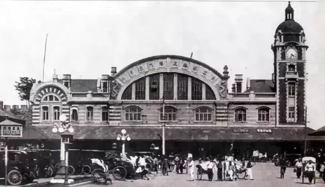 珍贵影像！这里的第一张火车票被毛主席买走