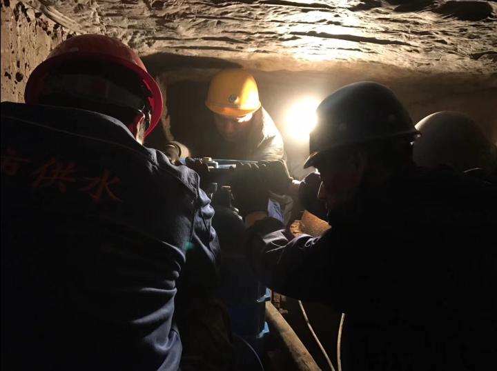向兄弟们致敬,向最底层的煤矿兄弟致敬