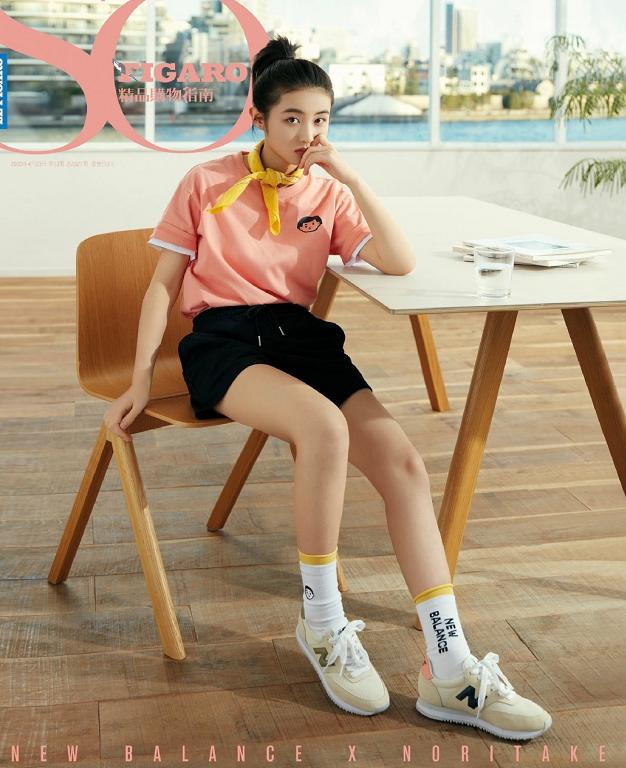 张子枫屈臣氏矿泉水品牌代言人,张子枫成为影后