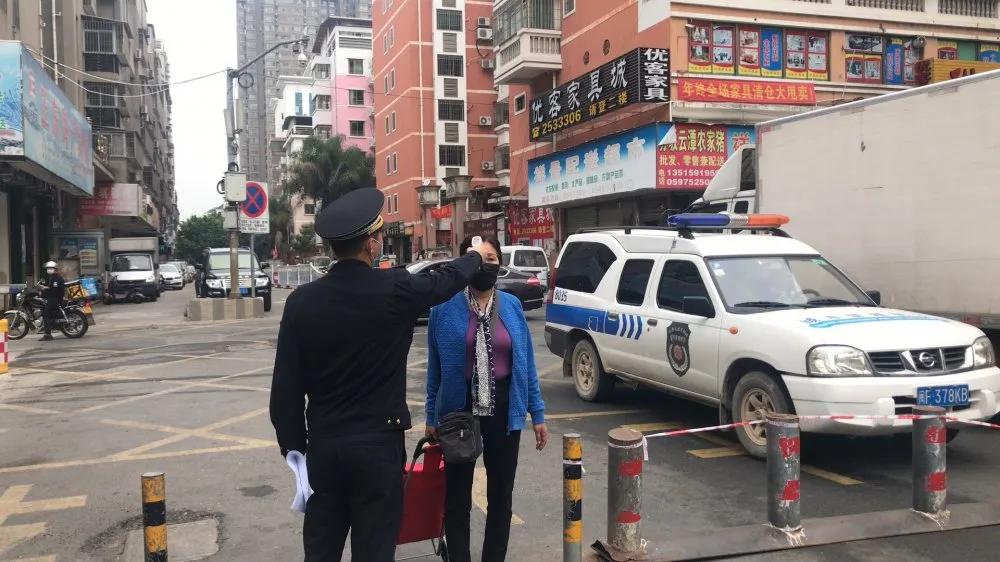 一线战“疫”·人物|“天空蓝”，守护你的一道健康防线