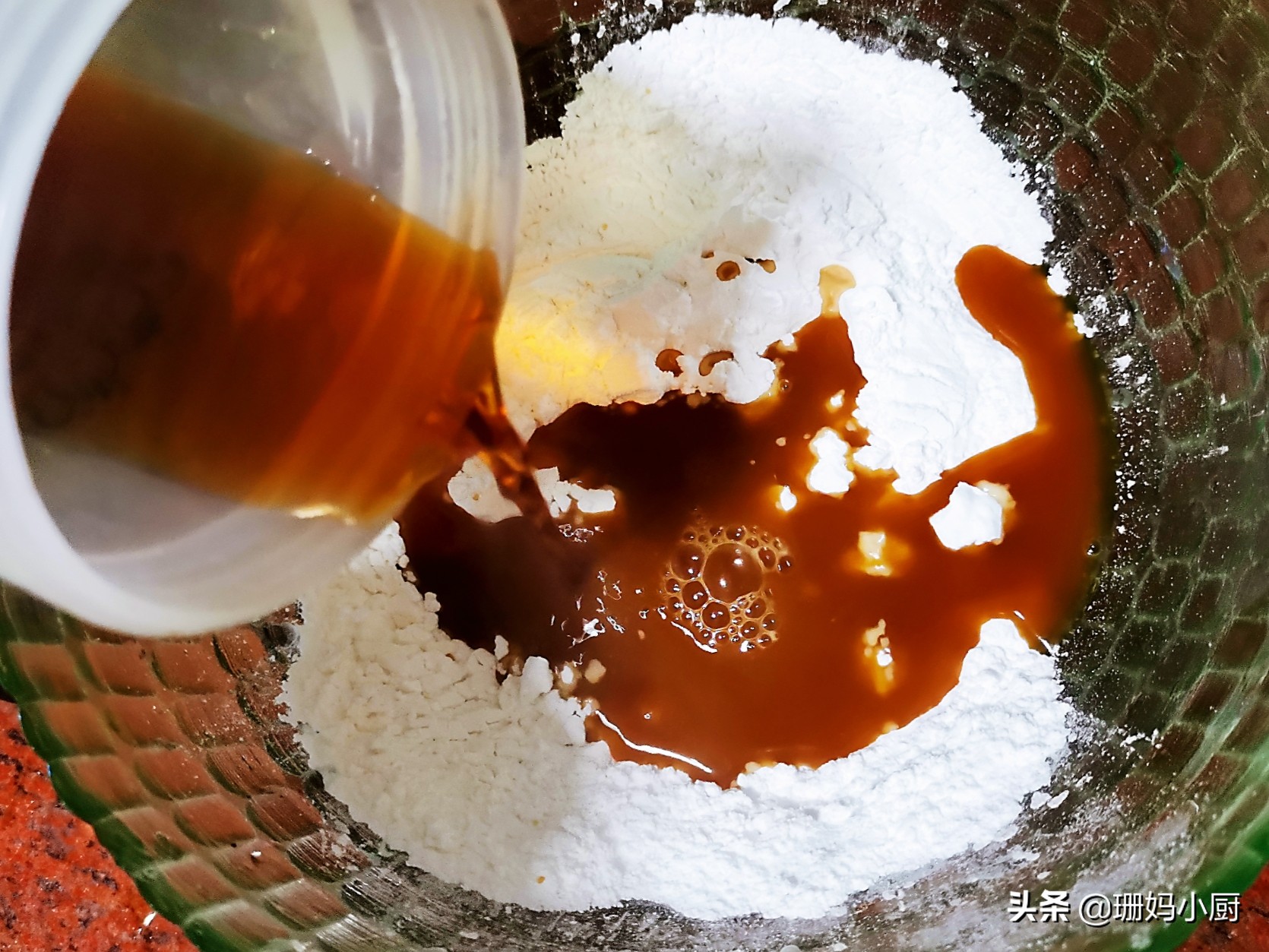 红糖发糕对孩子好还是米糕好,宝宝吃米糕做法