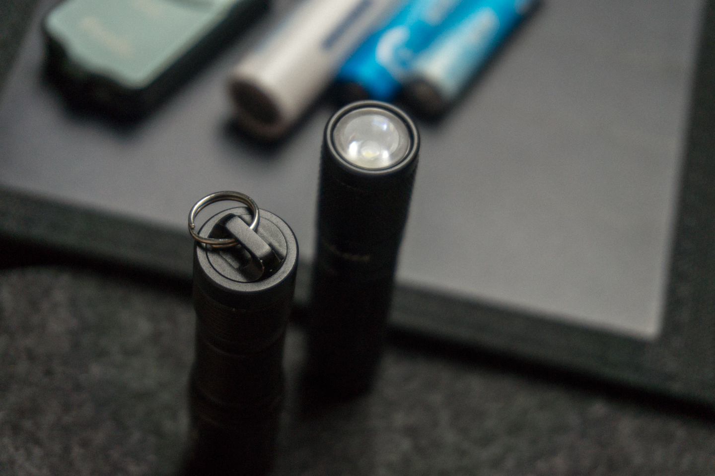 fenixe01,fenixe01v2.0手电