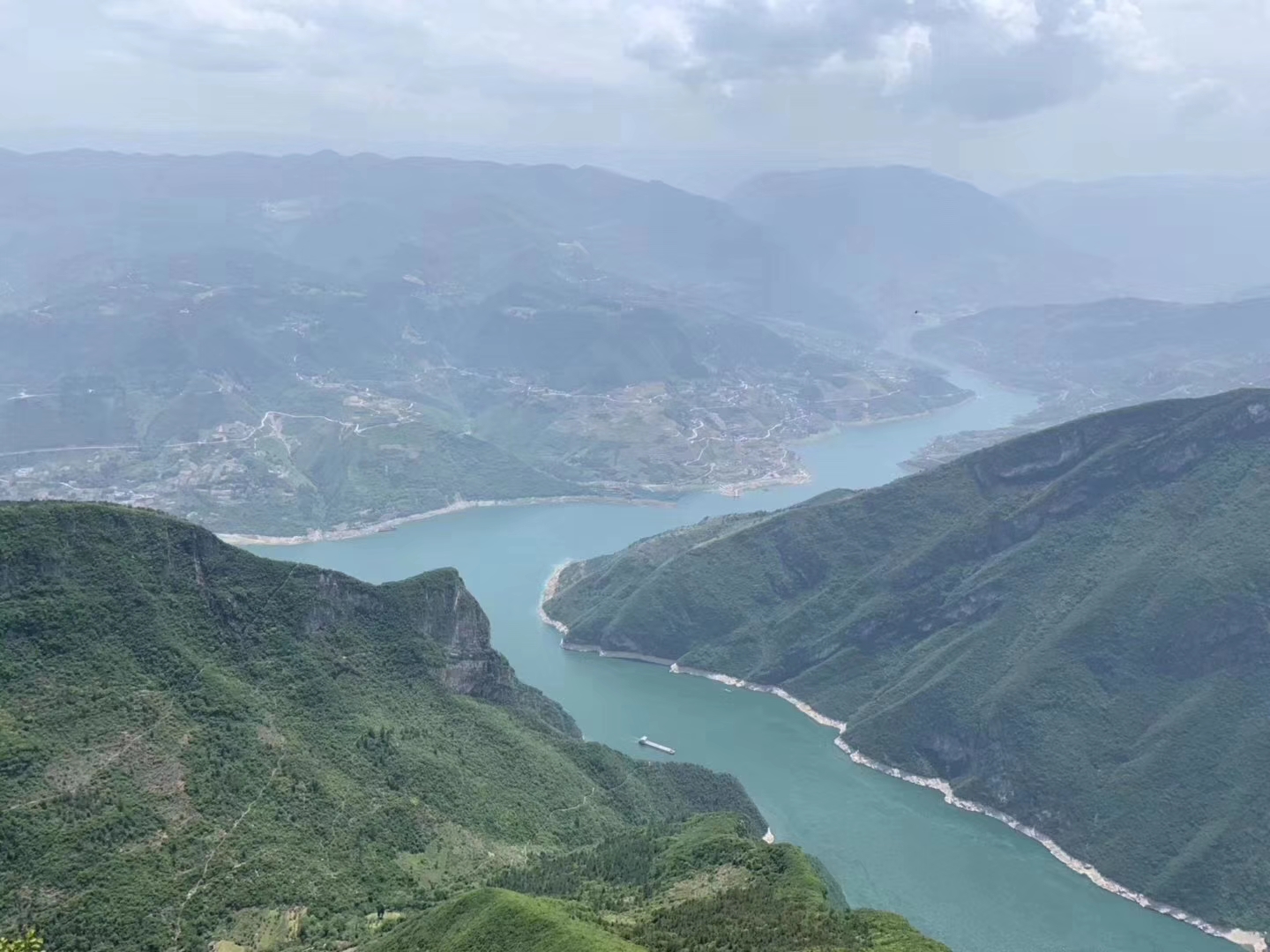 长江三峡游轮怎么过三峡大坝,长江三峡游轮全程讲解