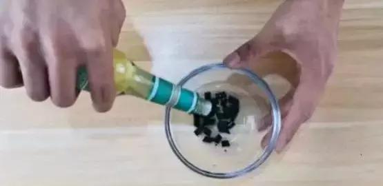 断掉的蚊香别扔掉，教你一招变废为宝