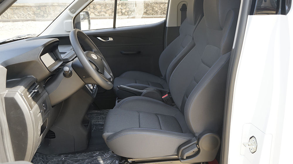 开瑞海豚ev装大屏,开瑞海豚ev试驾视频