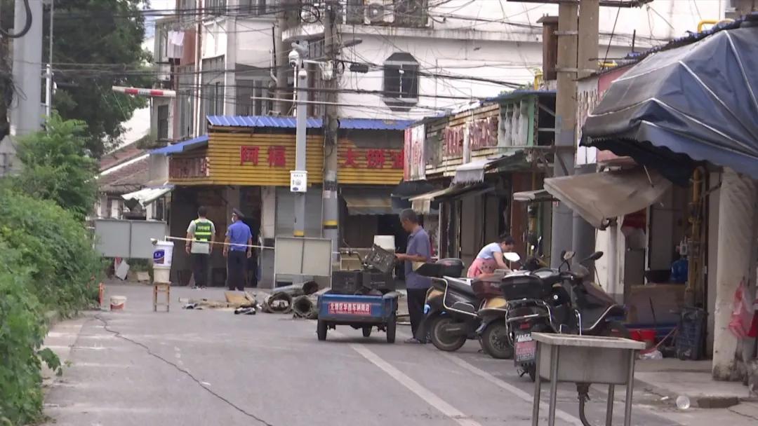 无锡小吃一条街最新视频,无锡小吃最多的一条街