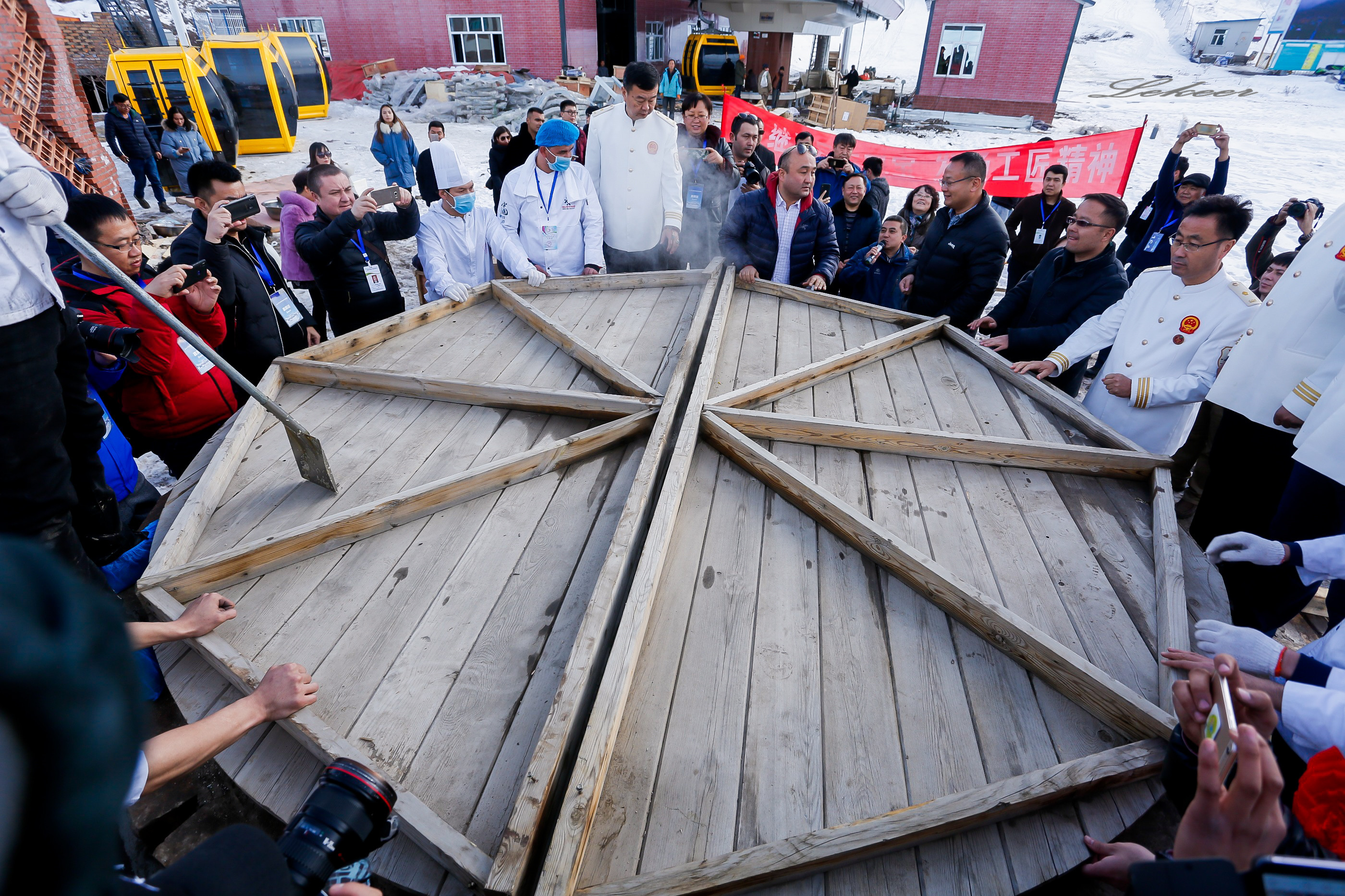 乌鲁木齐灯草沟滑雪,冰雪大世界滑雪体验