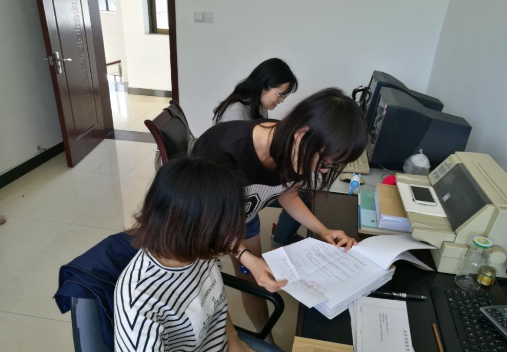 大学生勤工俭学暑假做家教违法吗,在大学里做家教兼职有用吗