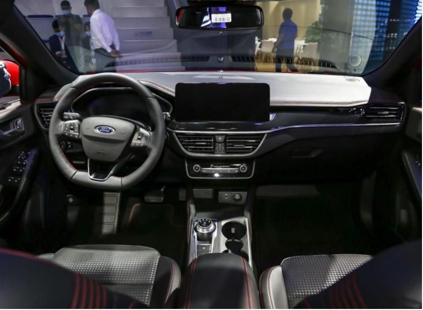 15万左右买大众两厢车推荐一下,15万左右两厢的车哪款最好