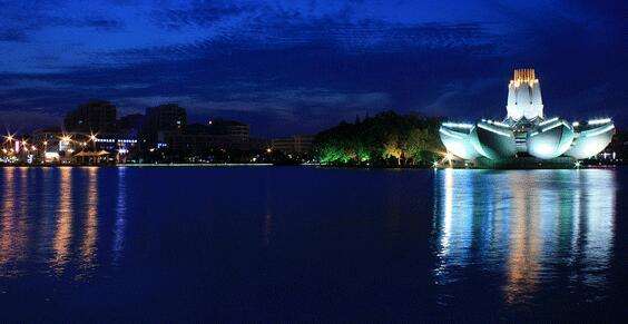 浙江嘉兴市秀洲区旅游景区,浙江省嘉兴市海宁盐官旅游景区