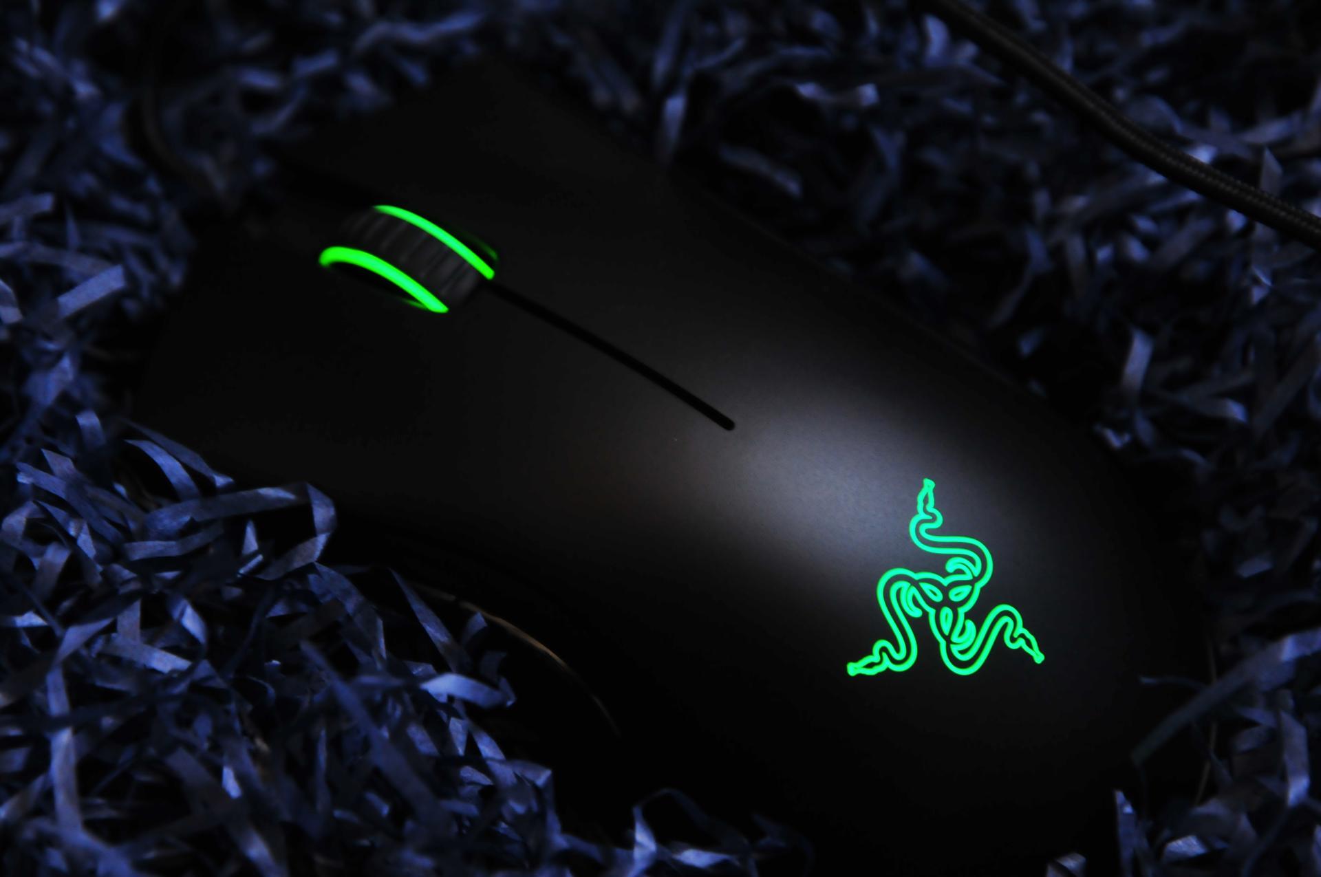 雷蛇炼狱蝰蛇v2pro专业版无线鼠标,雷蛇炼狱蝰蛇V3pro专业版无线鼠标