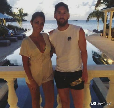 梅西的老婆安东内拉晒好身材,梅西老婆安东内拉身材照
