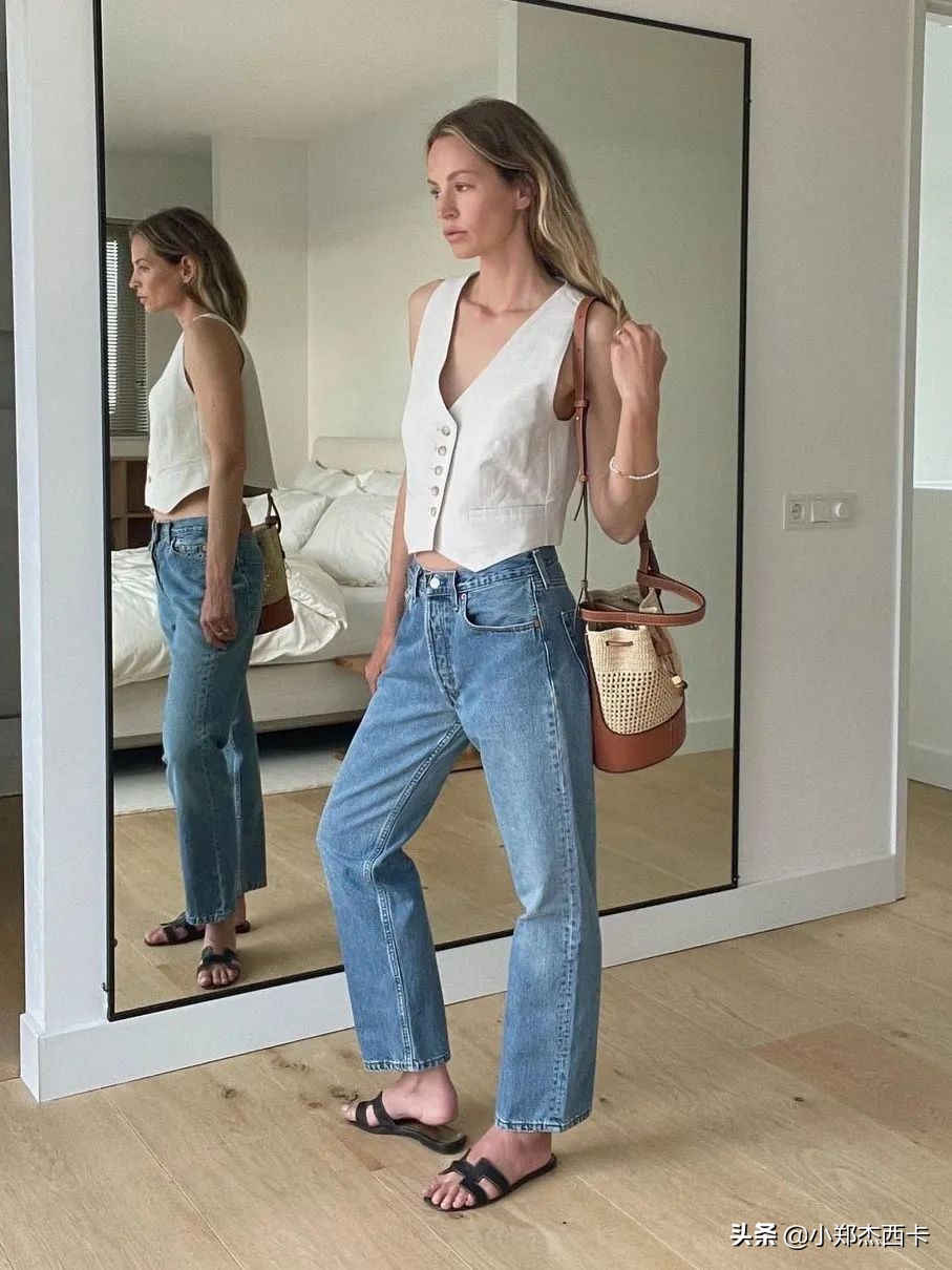 这个单品太绝了，贝嫂、丹麦玛丽王妃、周雨彤、刘雯都pick了它