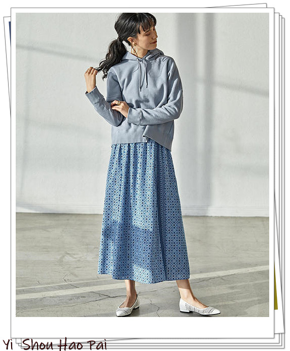 十种颜色卫衣搭什么裤子才好看,连帽卫衣穿搭配色技巧