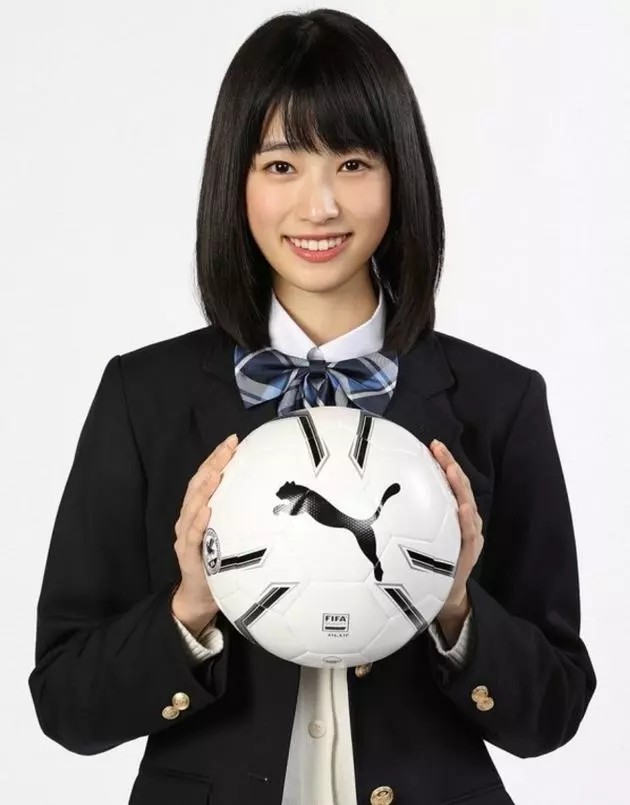 为什么日本校园足球水平那么高,中国的校园足球对比日本校园足球