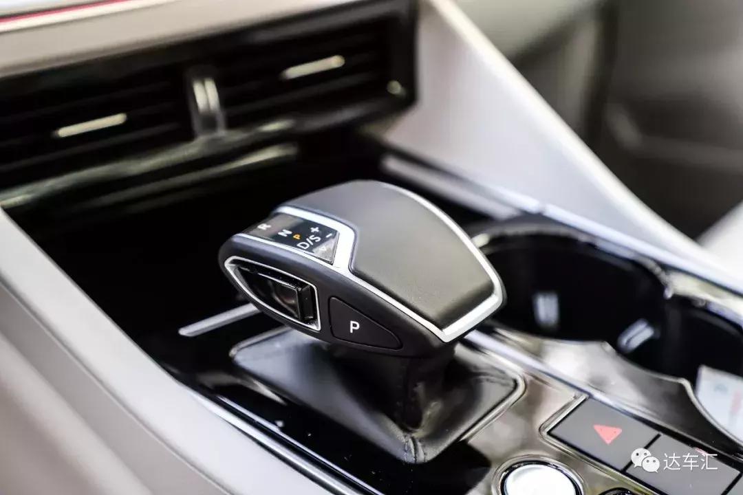 途锐挑战,大众途锐顶配百万级高端suv