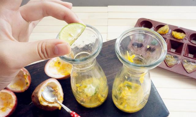 可以和蜂蜜拌着吃的水果,什么水果柠檬蜂蜜最刮油