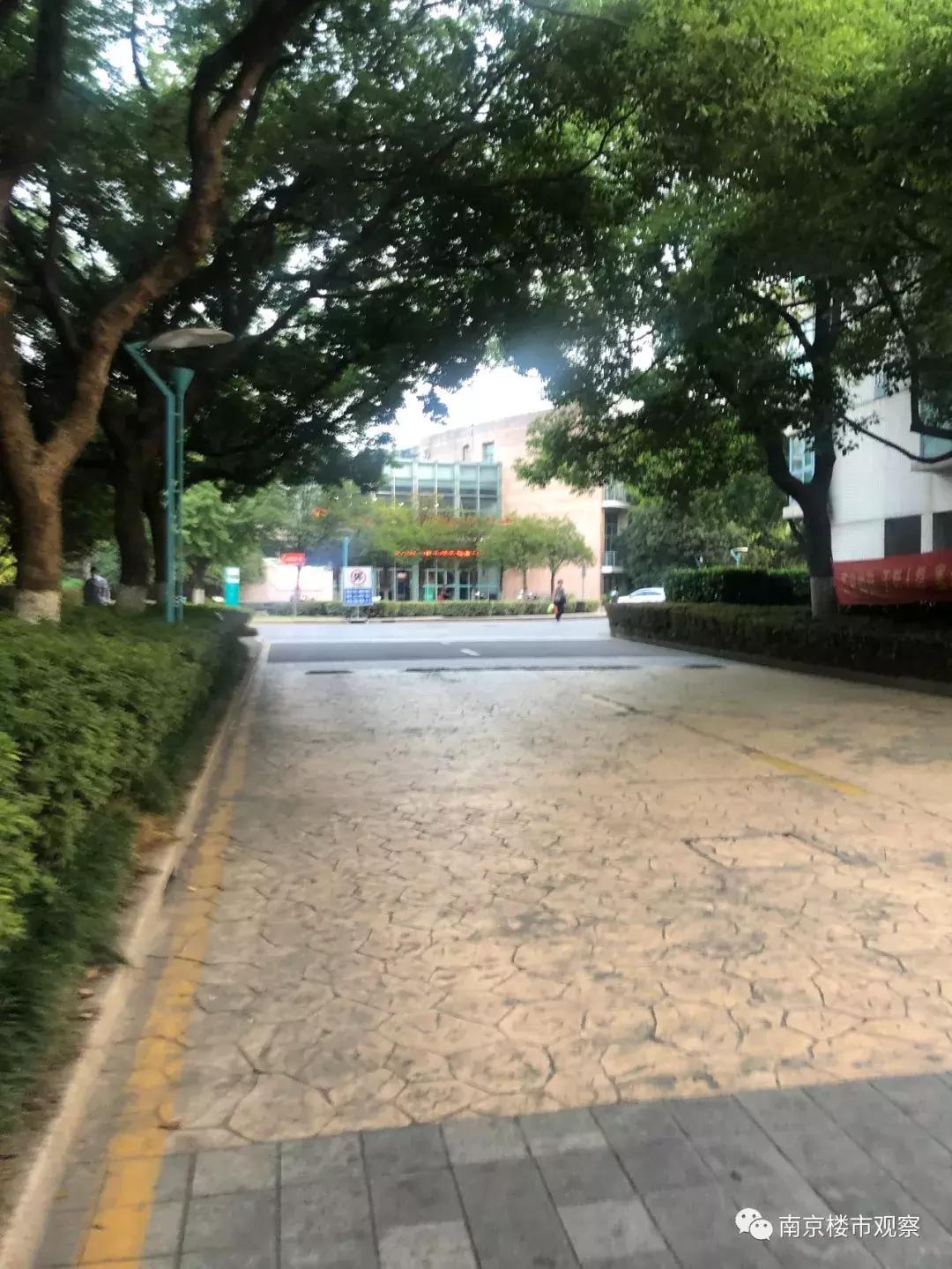 鍗椾含杩戜簲骞存埧浠锋定骞呮渶澶х殑灏忓尯,鍗椾含3鏈堟渶鏂板皬鍖烘垚浜や环