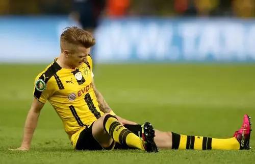 在巴萨889天里，有350天在受伤登贝莱之外还有哪些著名玻璃人