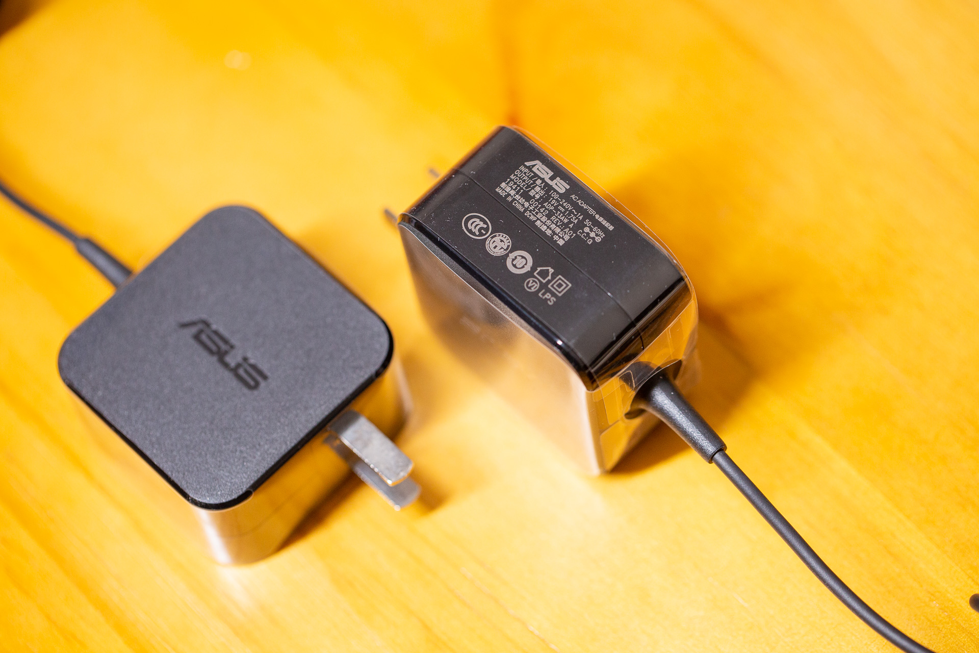 华硕灵耀ax6600有线mesh组网,华硕灵耀AX6600路由器