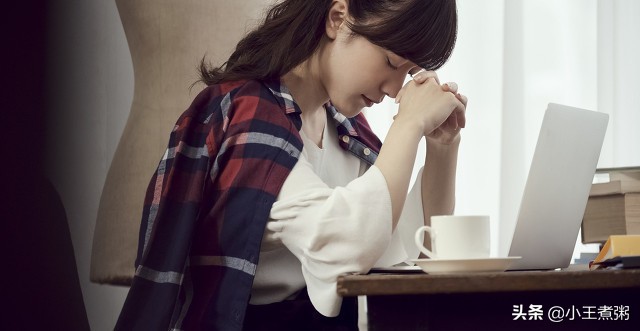 女儿30多了不找对象想单身怎么办,我女儿快三十岁不结婚怎么办呢