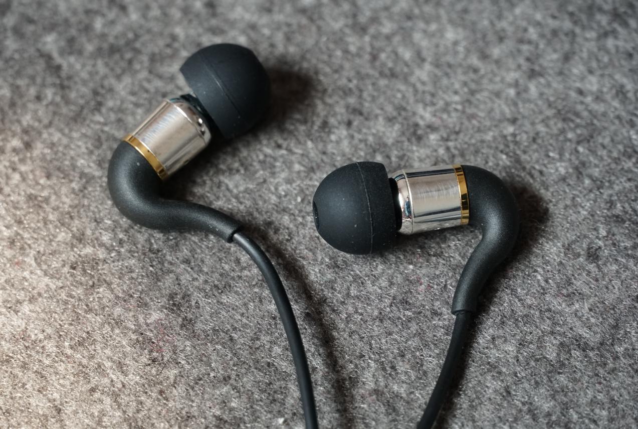 8000字纯干货：用一天时间寻“女毒”耳机超史诗级“机海”探险