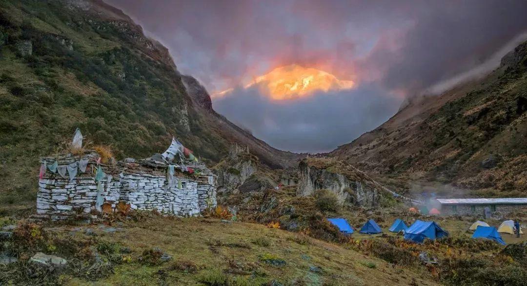 世界公认的步道 (全球最难走的步道)