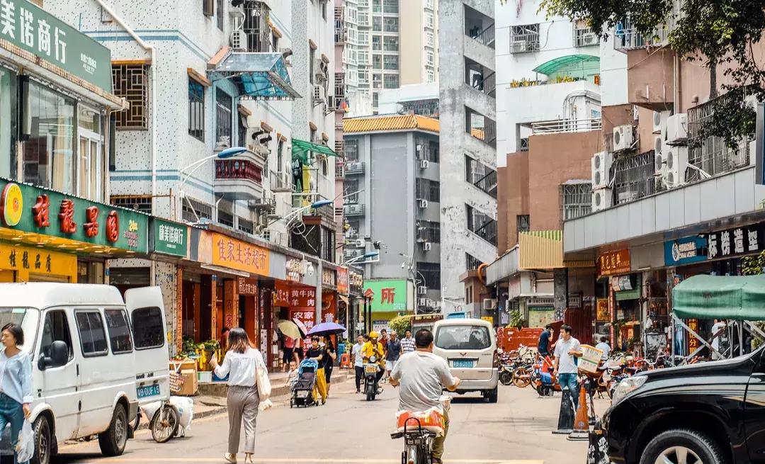 隐藏在梧桐山里的世外桃源,深山独门独户世外桃源