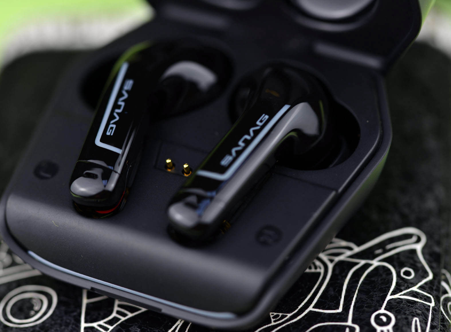 怎么选蓝牙耳机打游戏,如何选耳机吃鸡