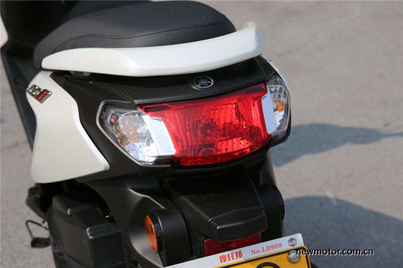 雅马哈和铃木的uu125踏板哪个好,125踏板雅马哈和豪爵怎么选