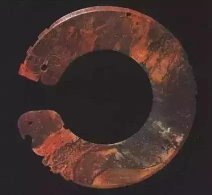 玉得五色沁胜得十万金是什么意思,玉有五色胜过万金