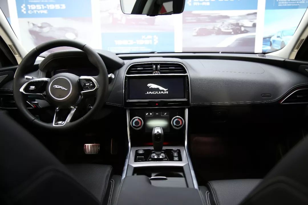 昆明秋名山弯道超车小试捷豹xel,彩云之巅抢先试驾全新捷豹xel