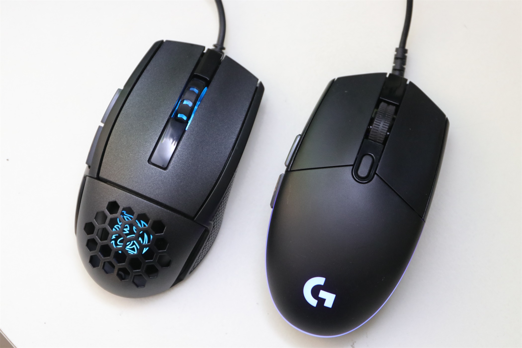 轻量化鼠标性价比推荐,200到300无线轻量化鼠标