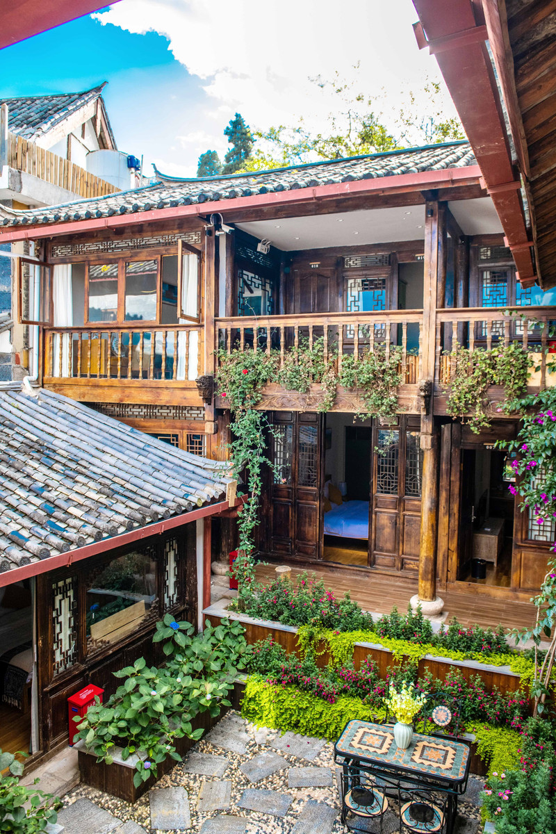 丽江旅游住哪个客栈比较好一点,丽江民宿客栈推荐便宜五天四晚