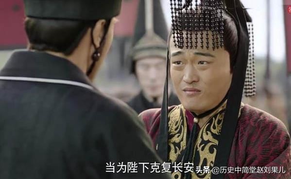 诸葛亮劝解刘禅怎样处理朝政,易中天评曹操看透人性