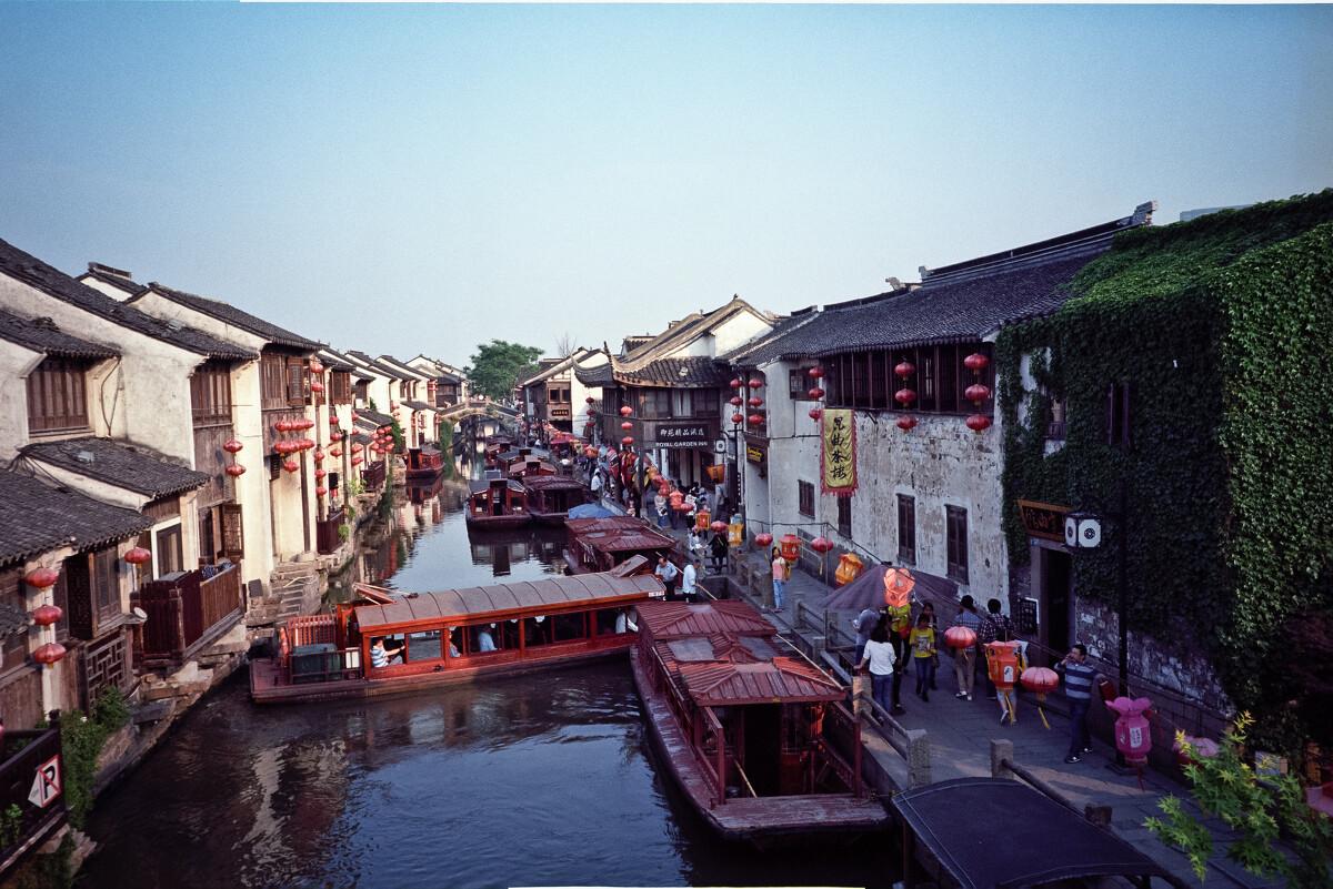 聊一聊商业街,苏州高新区华通花园二区商业街