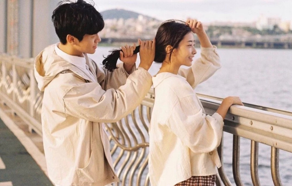 朋友之上恋人未满持续多久,朋友之上恋人未满听哭了多少人