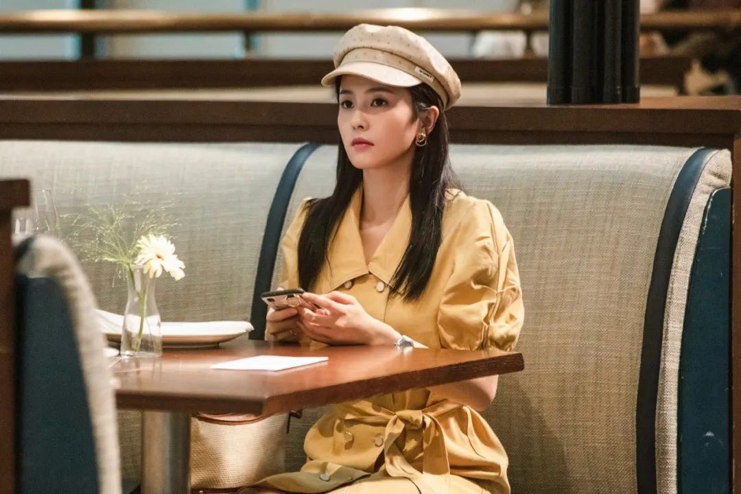 白鹿热剧《一生一世》：时宜的穿戴暗含哪些隐藏线索？