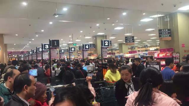 银行理财和股票基金哪个收益高,小额理财基金产品