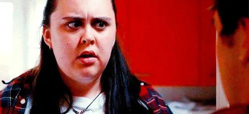 我突袭了同事的包包和办公桌,竟然扒出了这么多秘密