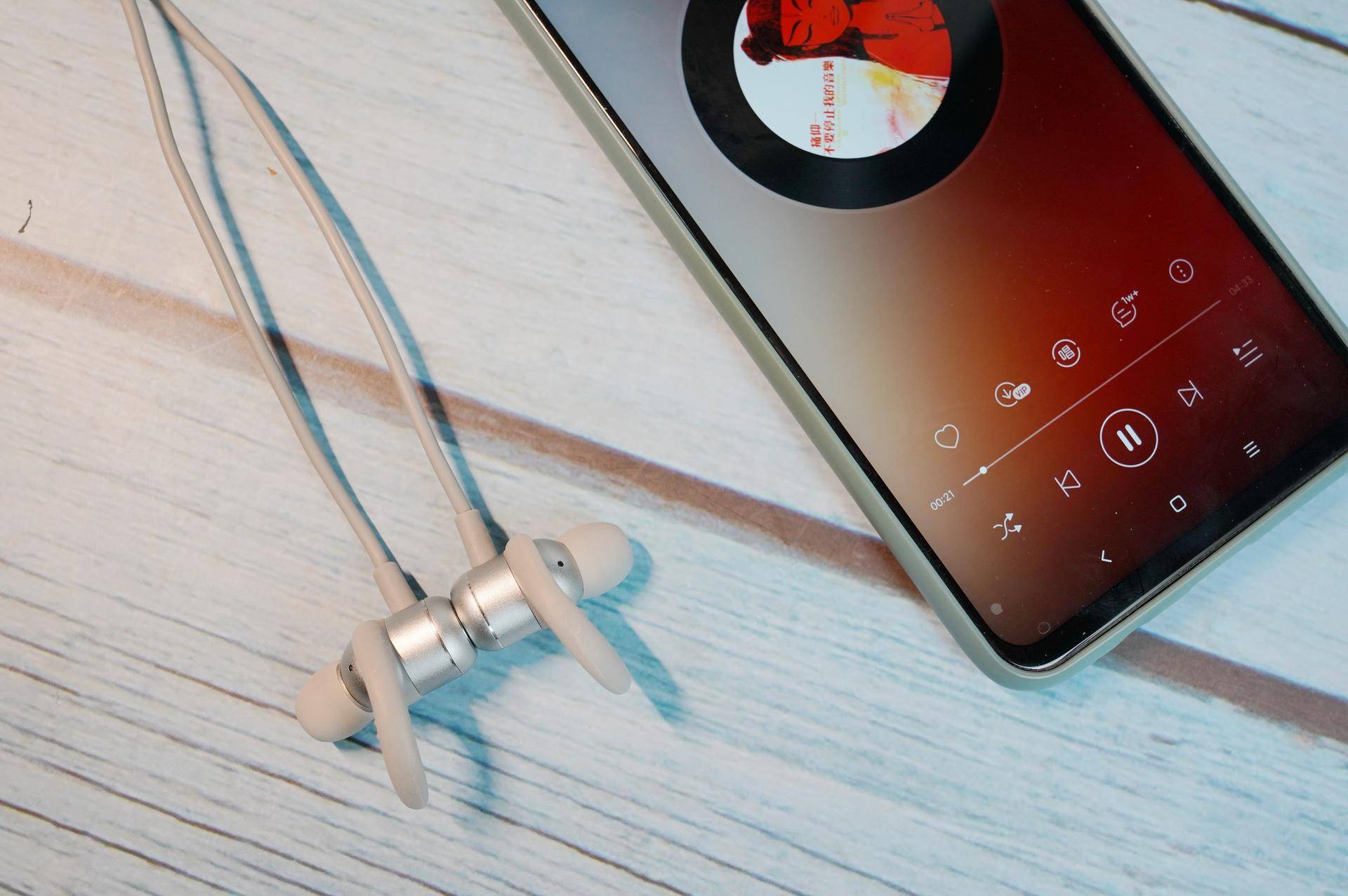 酷狗M3pro耳机评测,酷狗m3pro耳机比m1好吗