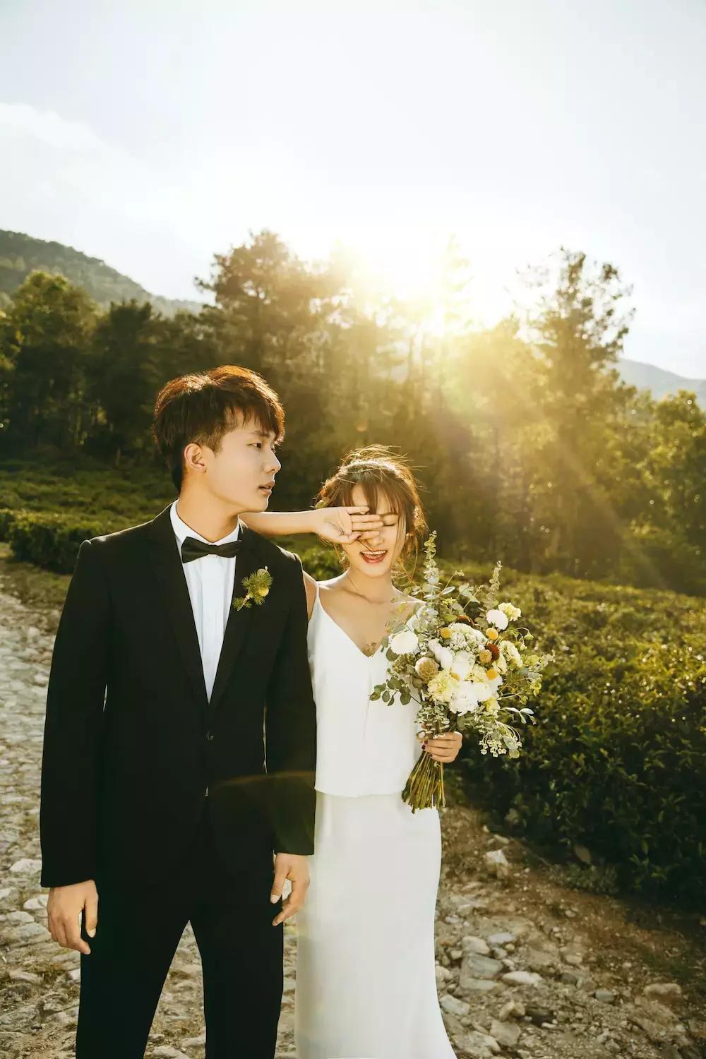 大理旅拍婚纱照摄影基地,大理洱海旅拍婚纱照价格